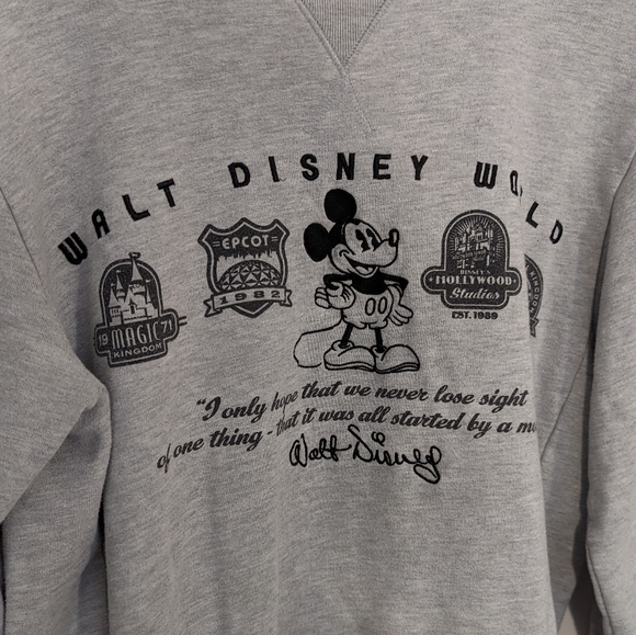 Walt Disney World sweater - Picture 3 of 3